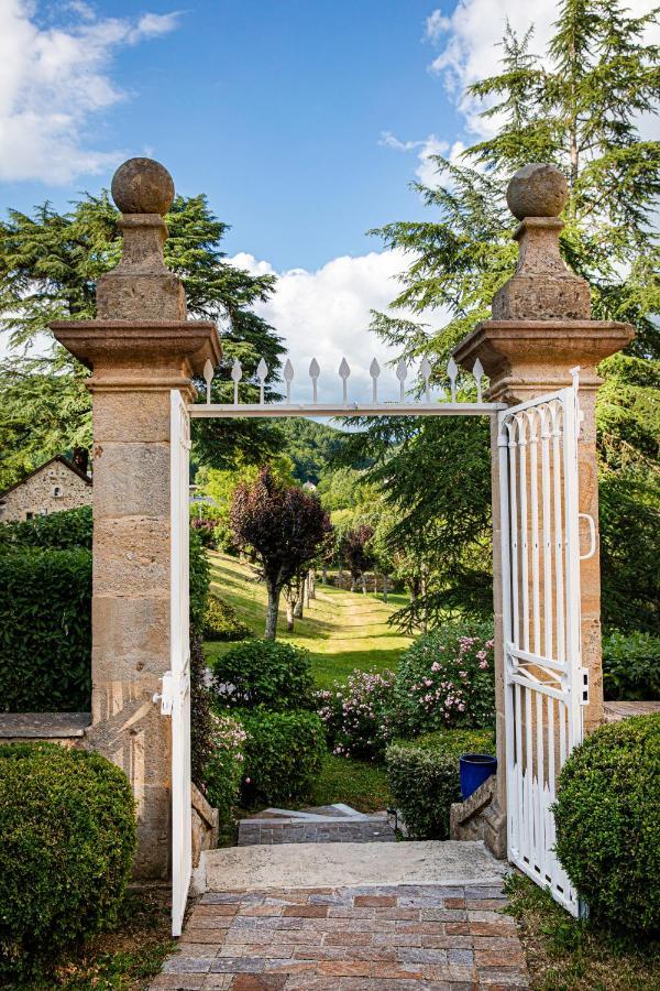 Chateau De La Falque, The Originals Relais Saint-Geniez-dʼOlt Exteriér fotografie